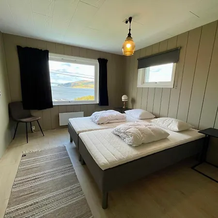 Tatil Evi 5 Bedroom House At Hakallestranda Sandvik (More og Romsdal)