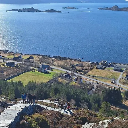 5 Bedroom House At Hakallestranda * Sandvik (More og Romsdal)